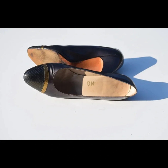 Salvatore Ferragamo low pumps - Picture 3 of 8